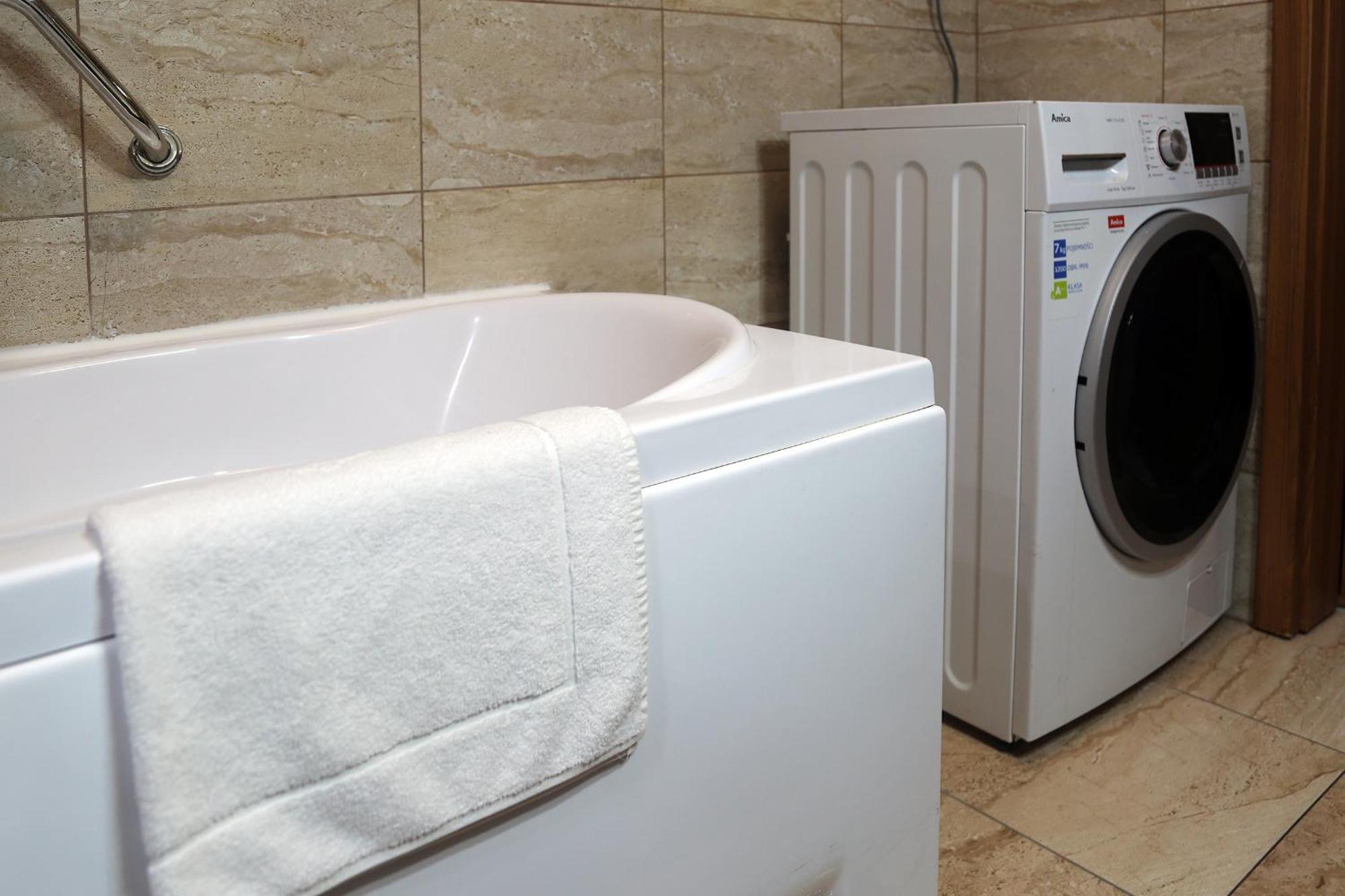 Apartamenty Uniejow "Prywatne Kapiele Termalne" מראה חיצוני תמונה
